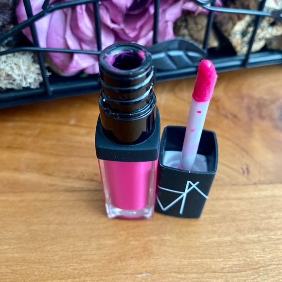 Priscilla NARS lipstick - Picture 3 of 4